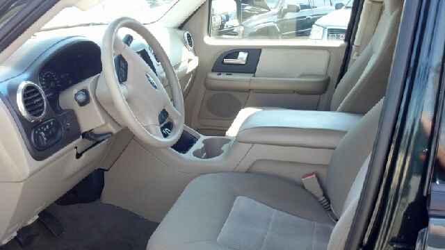 2004 Ford Expedition MOON BOSE Quads