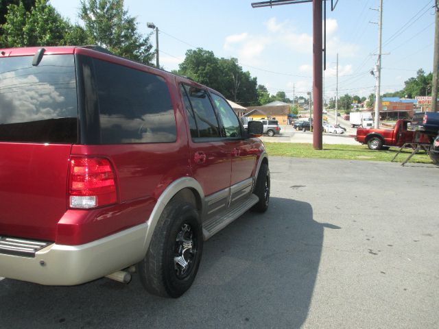 2004 Ford Expedition MOON BOSE Quads