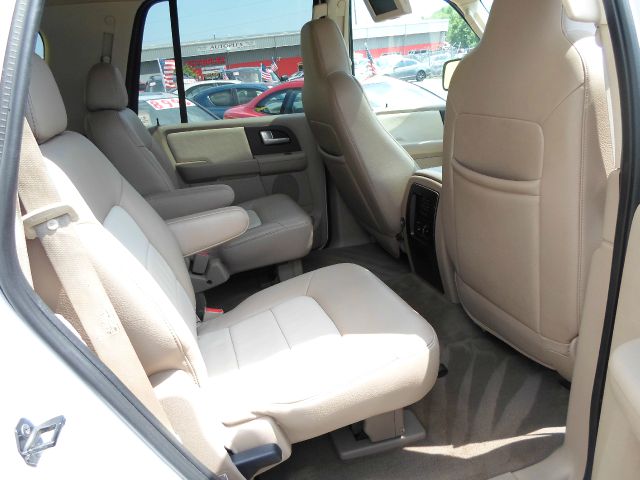 2004 Ford Expedition EX-L 4WD AT