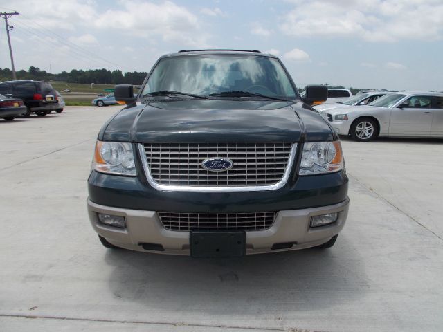 2004 Ford Expedition 2dr HB Man Spec