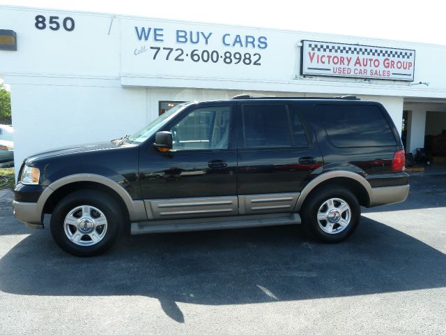 2004 Ford Expedition 2dr HB Man Spec