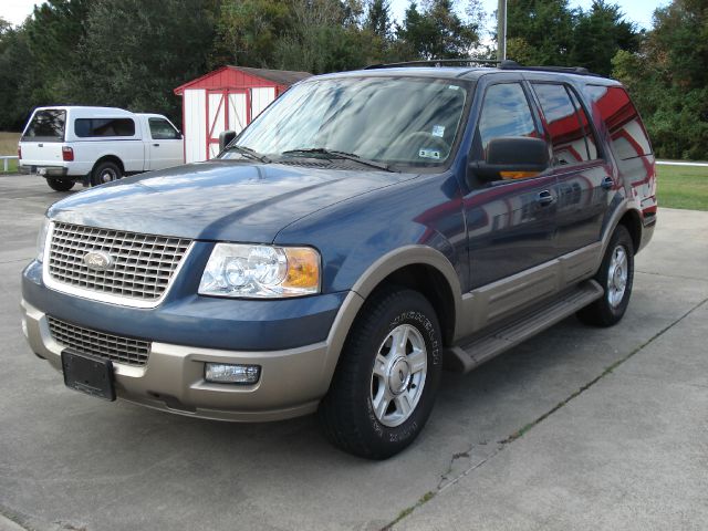 2004 Ford Expedition MOON BOSE Quads