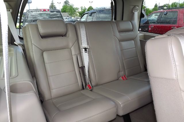 2004 Ford Expedition MOON BOSE Quads