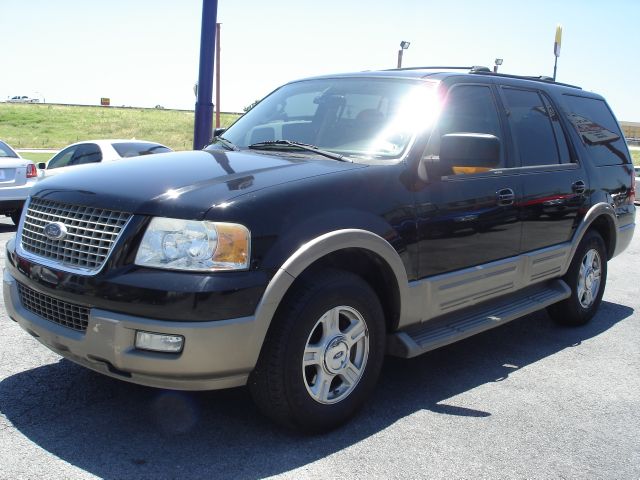 2004 Ford Expedition 2dr HB Man Spec