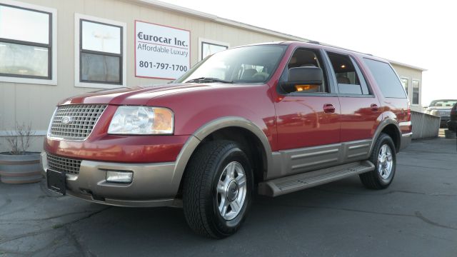 2004 Ford Expedition 2dr HB Man Spec