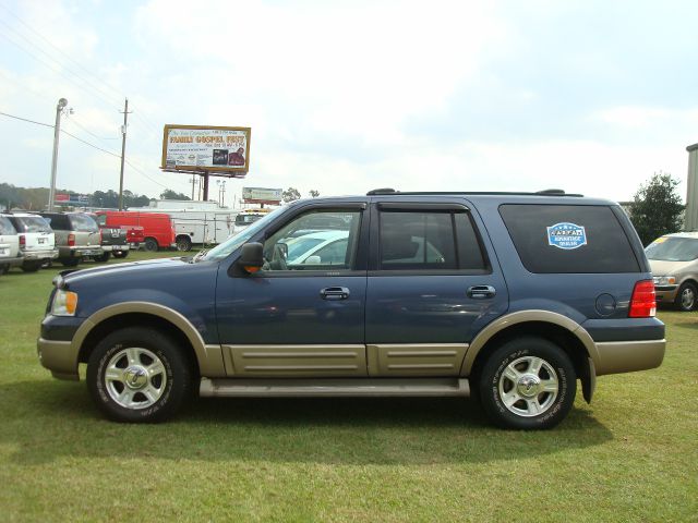 2004 Ford Expedition 2dr HB Man Spec