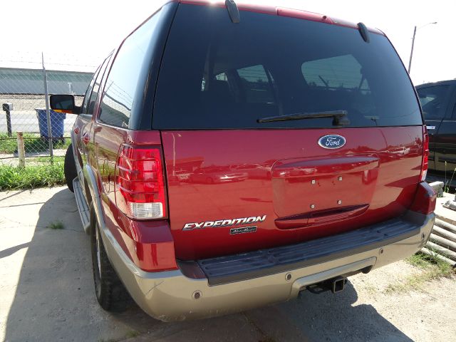 2004 Ford Expedition EX-L 4WD AT