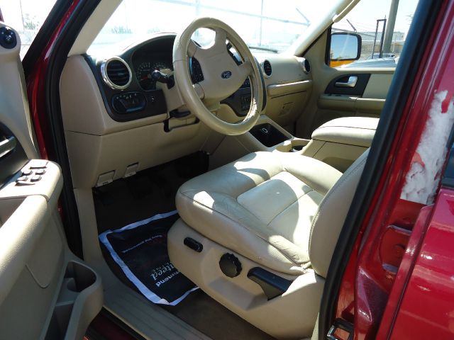 2004 Ford Expedition EX-L 4WD AT