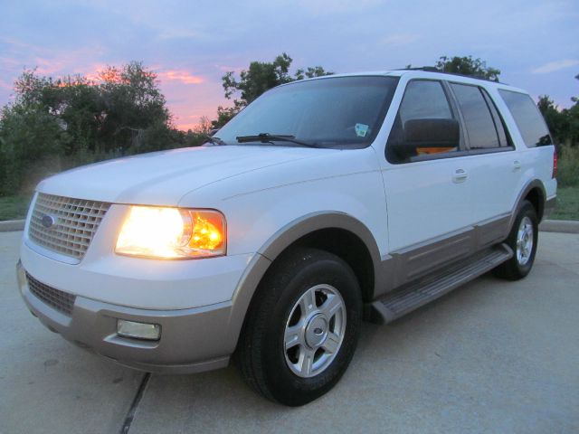 2004 Ford Expedition MOON BOSE Quads