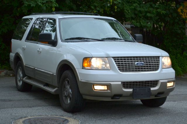 2004 Ford Expedition EX-L 4WD AT