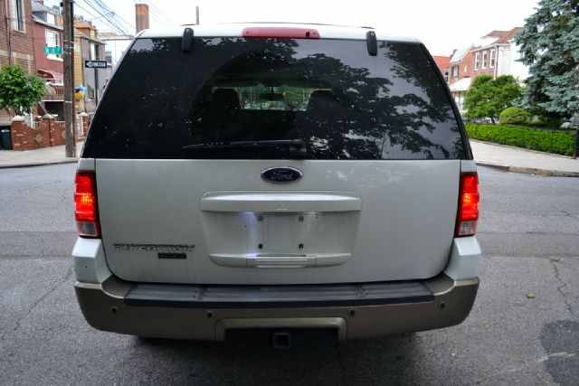 2004 Ford Expedition EX-L 4WD AT