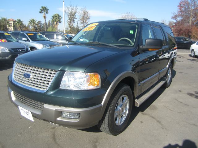 2004 Ford Expedition 2dr HB Man Spec