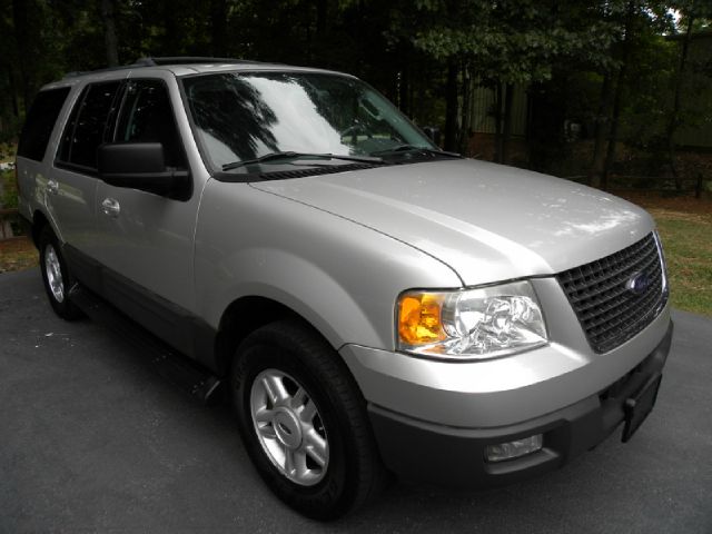 2004 Ford Expedition Coupe 2D Premium -sport Package