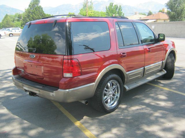 2004 Ford Expedition EX-L 4WD AT