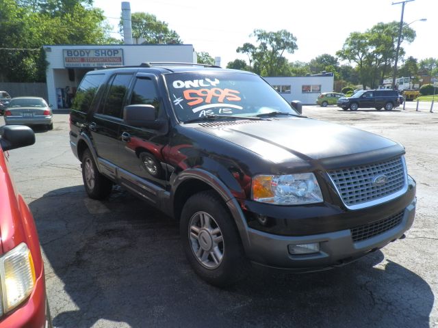2004 Ford Expedition MOON BOSE Quads