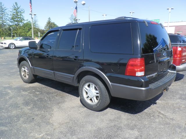 2004 Ford Expedition MOON BOSE Quads