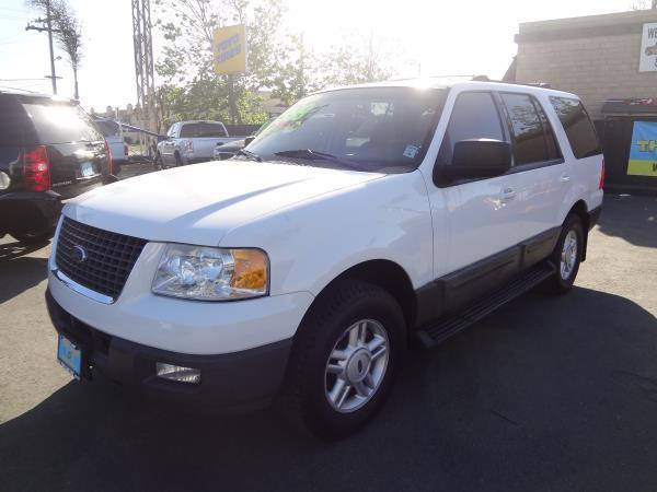 2004 Ford Expedition Unknown