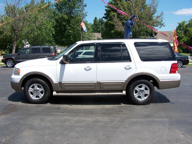 2004 Ford Expedition EX-L 4WD AT