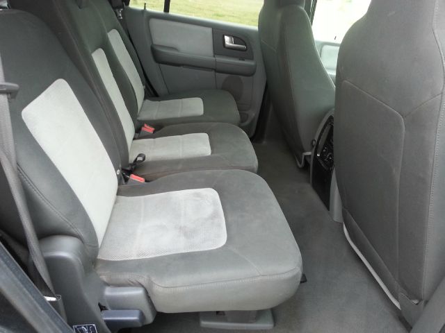 2004 Ford Expedition LTZ CREW 25