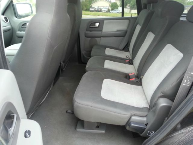 2004 Ford Expedition LTZ CREW 25