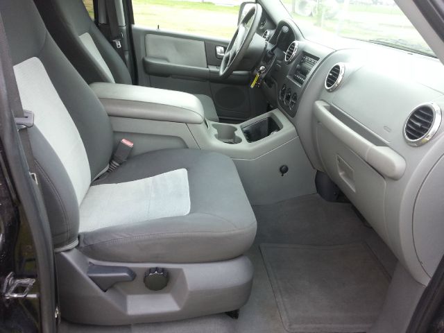 2004 Ford Expedition LTZ CREW 25