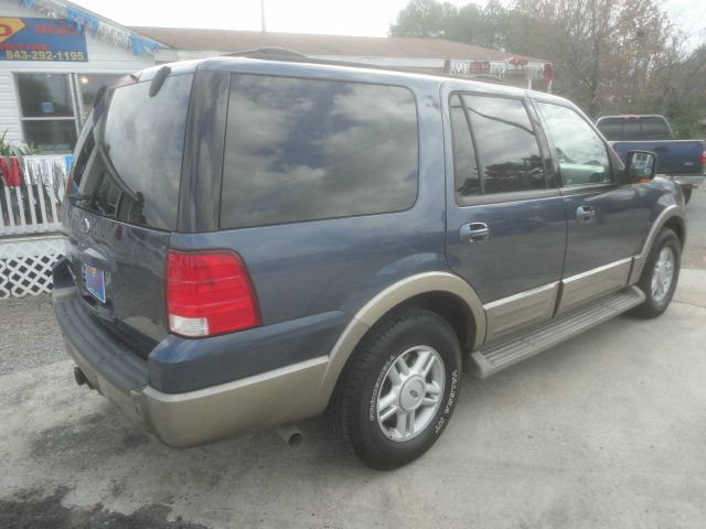 2004 Ford Expedition 2dr HB Man Spec