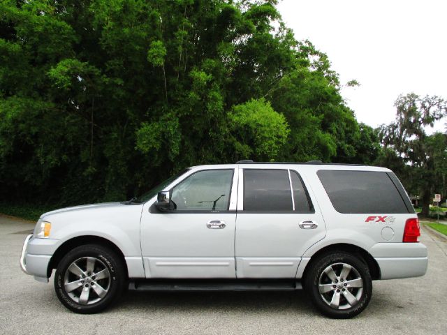2004 Ford Expedition 4dr 2.9L Twin Turbo AWD SUV
