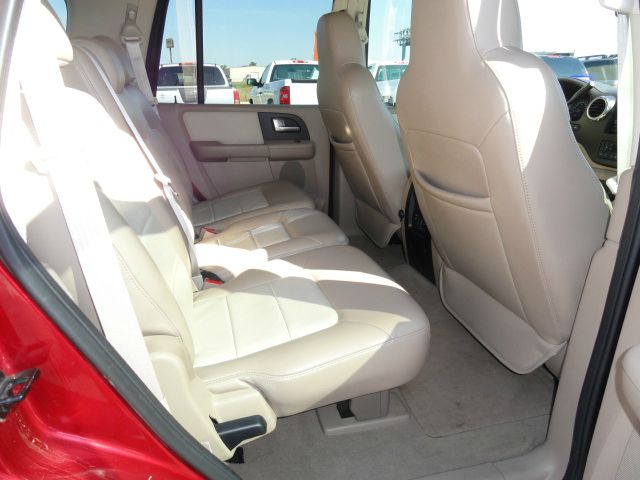 2004 Ford Expedition 2dr HB Man Spec