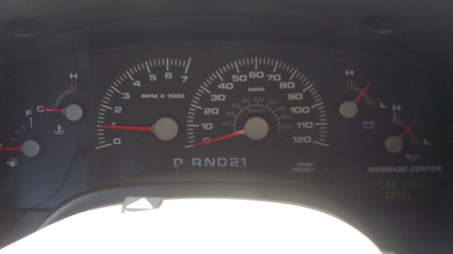 2004 Ford Expedition 2dr HB Man Spec