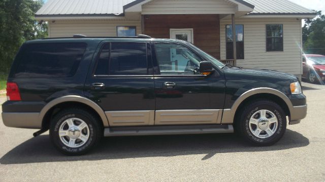 2004 Ford Expedition 2dr HB Man Spec