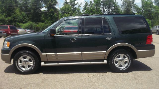 2004 Ford Expedition 2dr HB Man Spec