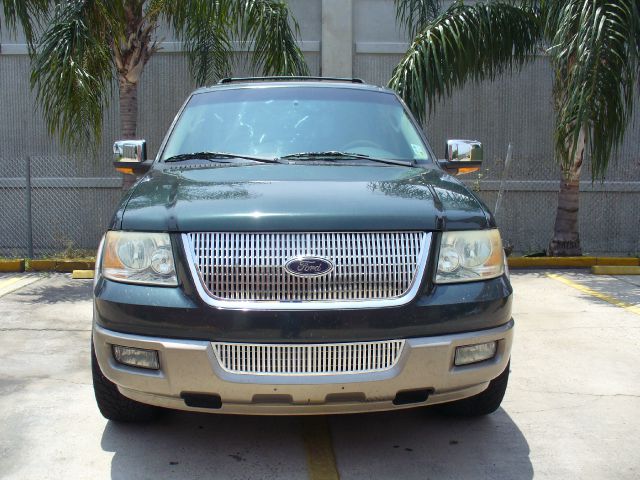 2004 Ford Expedition MOON BOSE Quads