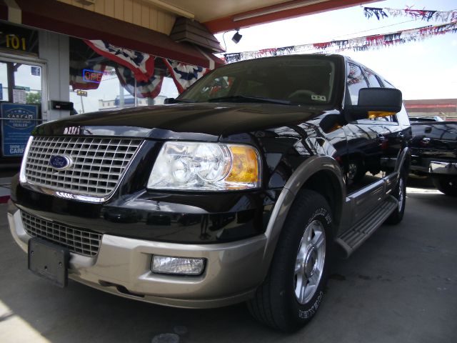 2004 Ford Expedition 2dr HB Man Spec
