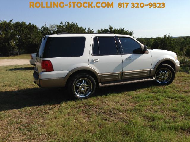 2004 Ford Expedition 2dr HB Man Spec