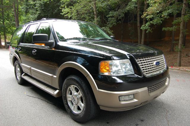 2004 Ford Expedition 2dr HB Man Spec