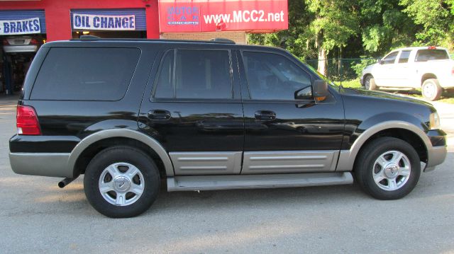 2004 Ford Expedition MOON BOSE Quads