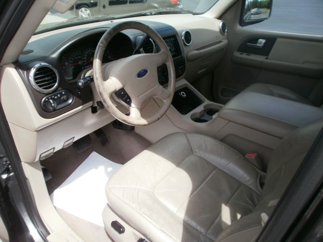 2004 Ford Expedition 4WD 5dr EX