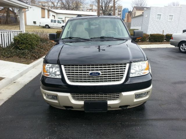 2004 Ford Expedition EX-L 4WD AT