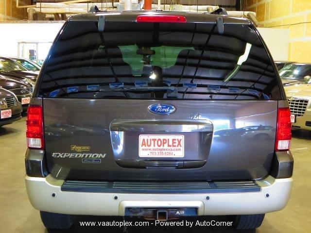 2005 Ford Expedition Unknown