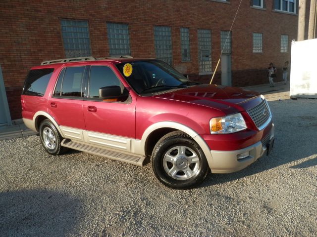 2005 Ford Expedition E320 - Extra Sharp