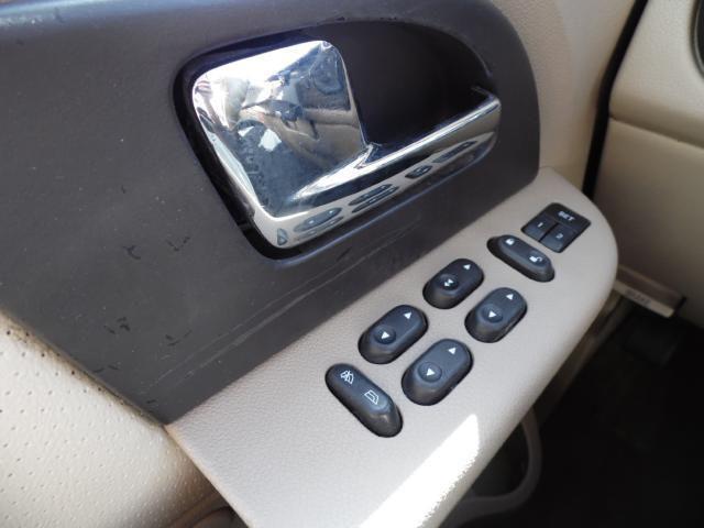 2005 Ford Expedition XL XLT Work Series