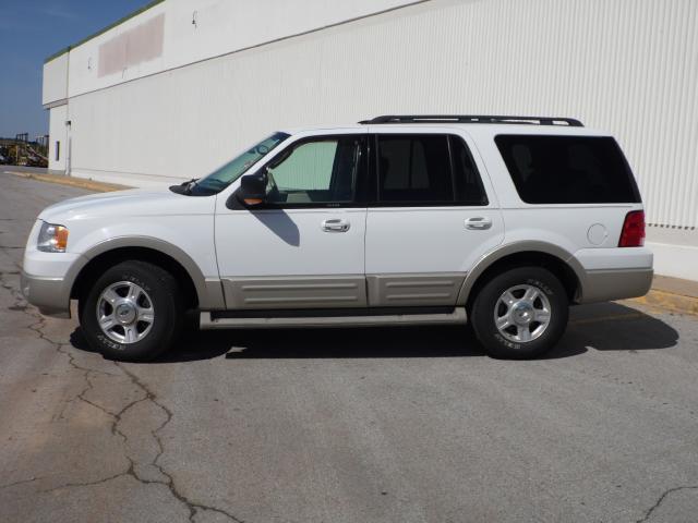 2005 Ford Expedition XL XLT Work Series