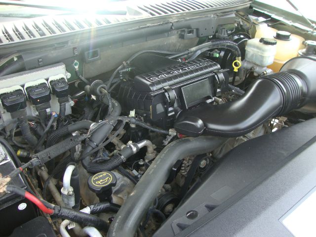 2005 Ford Expedition SL 4x4 Regular Cab