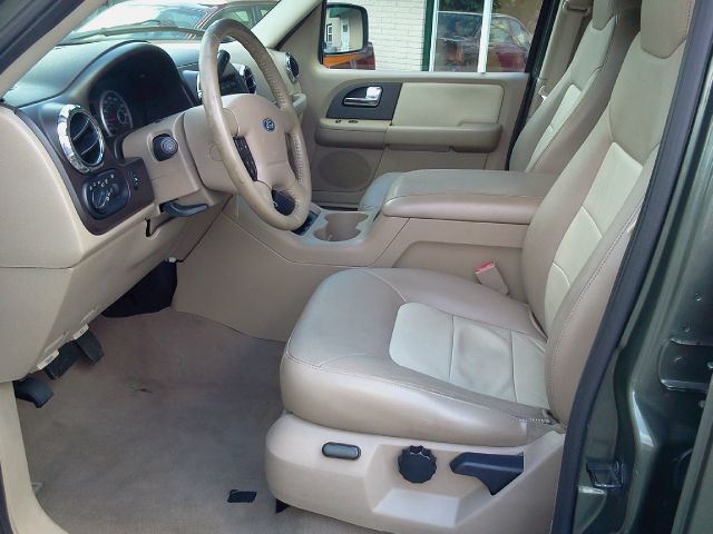 2005 Ford Expedition SL 4x4 Regular Cab