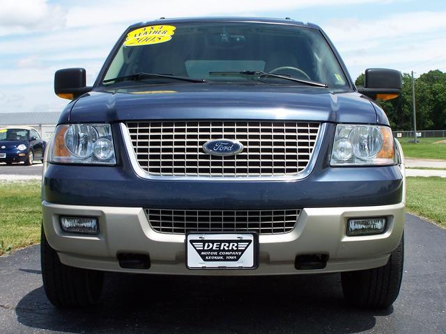 2005 Ford Expedition EX-L 4WD AT