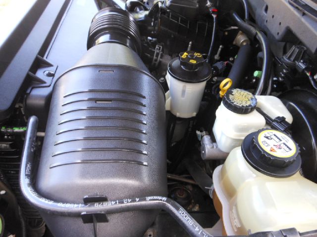 2005 Ford Expedition E320 - Extra Sharp