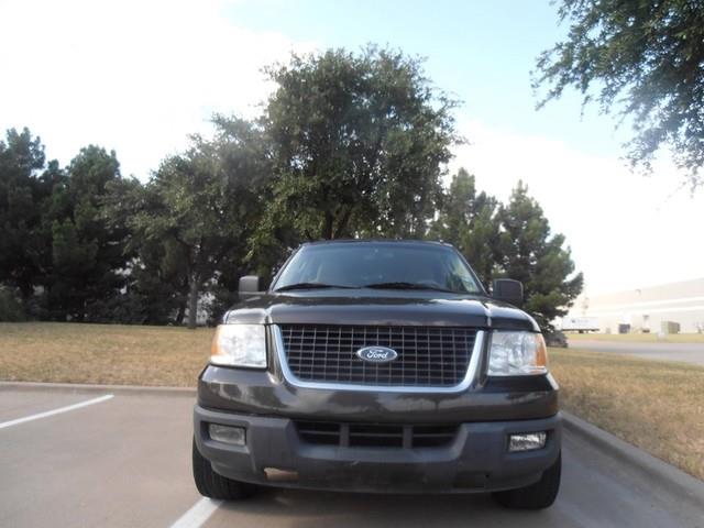 2005 Ford Expedition ESi