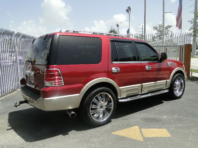 2005 Ford Expedition 4WD 5dr EX