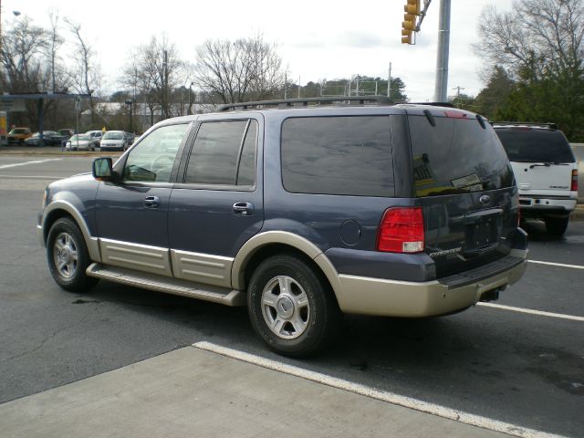 2006 Ford Expedition E320 - Extra Sharp