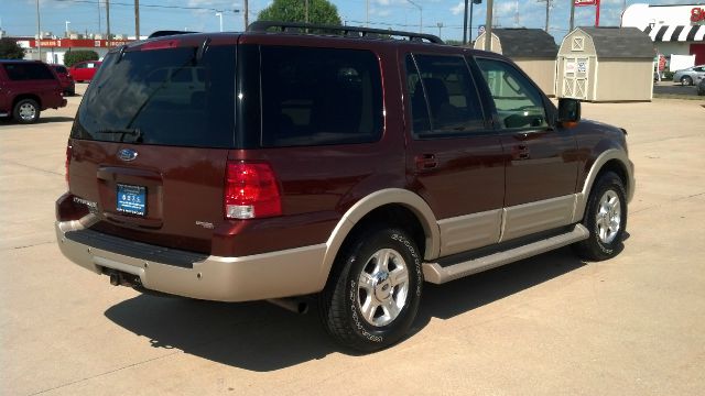 2006 Ford Expedition E320 - Extra Sharp